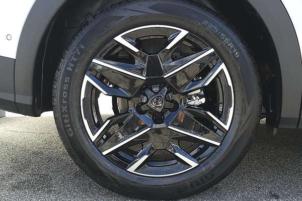 2025 Peugeot 3008 GT Premium Hybrid P64