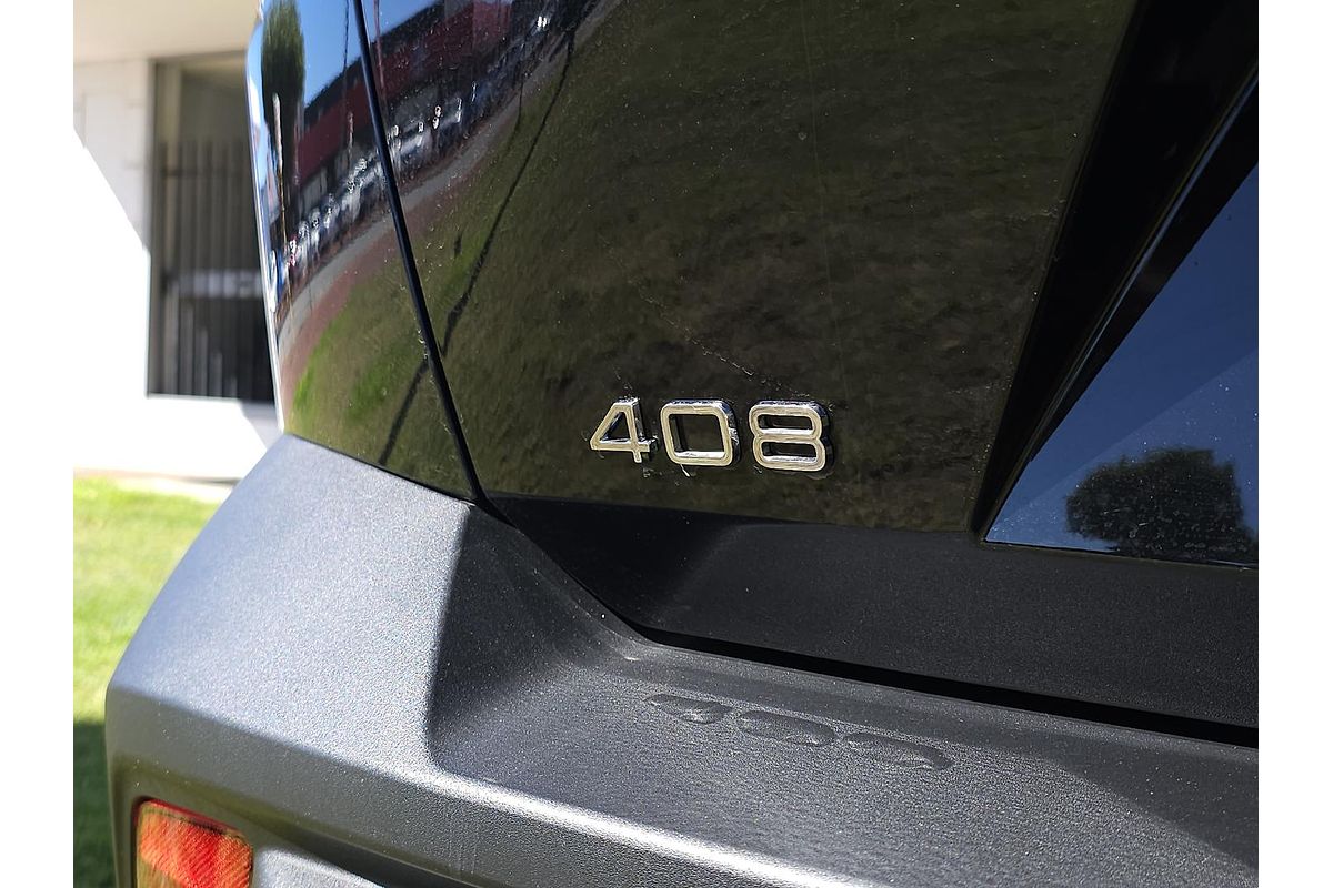 2024 Peugeot 408 GT Plug-In Hybrid P54