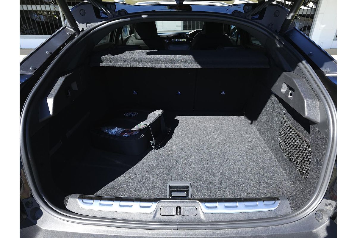 2024 Peugeot 408 GT Plug-In Hybrid P54