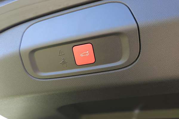 2024 Peugeot 408 GT Plug-In Hybrid P54