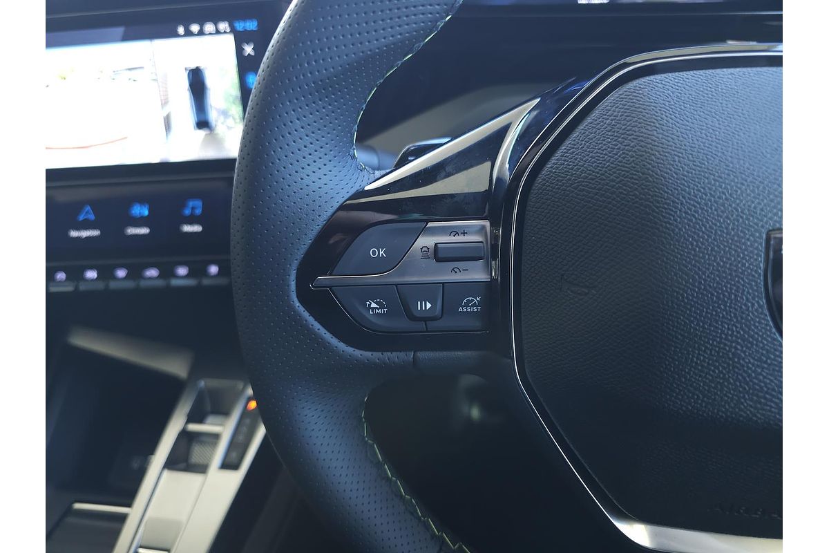 2024 Peugeot 408 GT Plug-In Hybrid P54