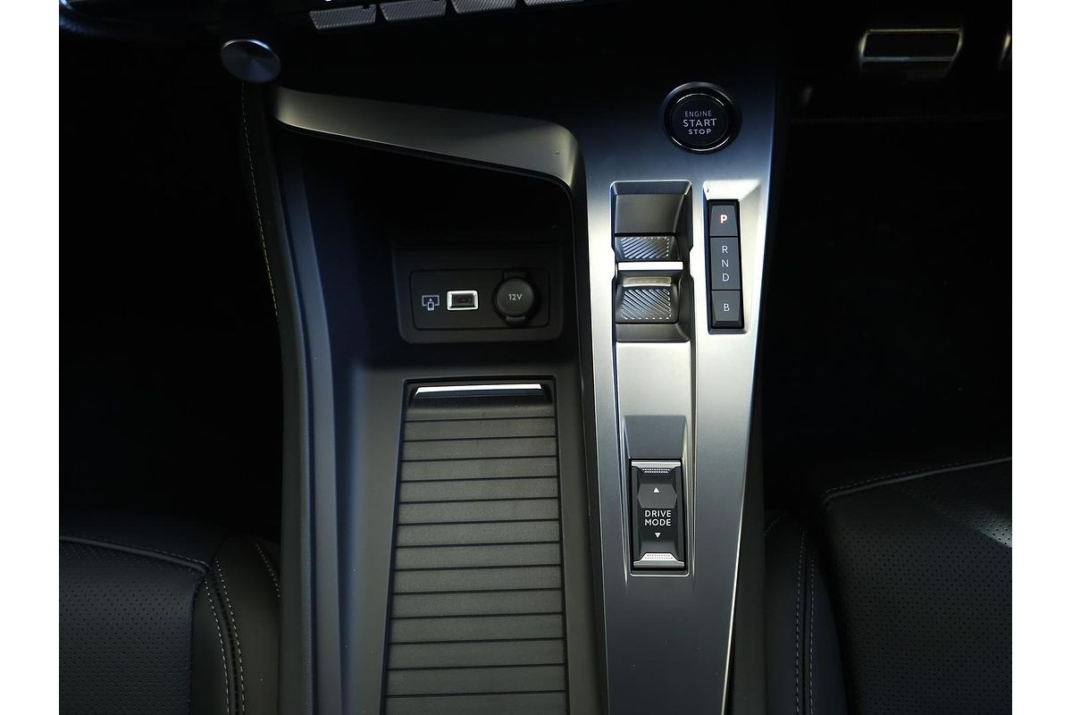2024 Peugeot 408 GT Plug-In Hybrid P54