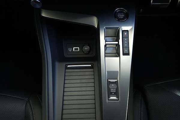 2024 Peugeot 408 GT Plug-In Hybrid P54