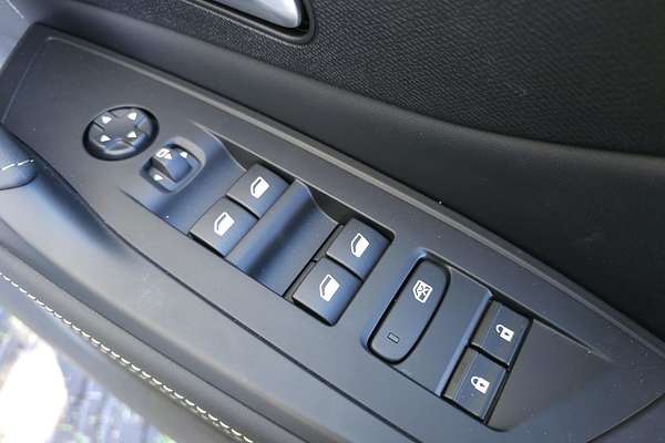 2024 Peugeot 408 GT Plug-In Hybrid P54