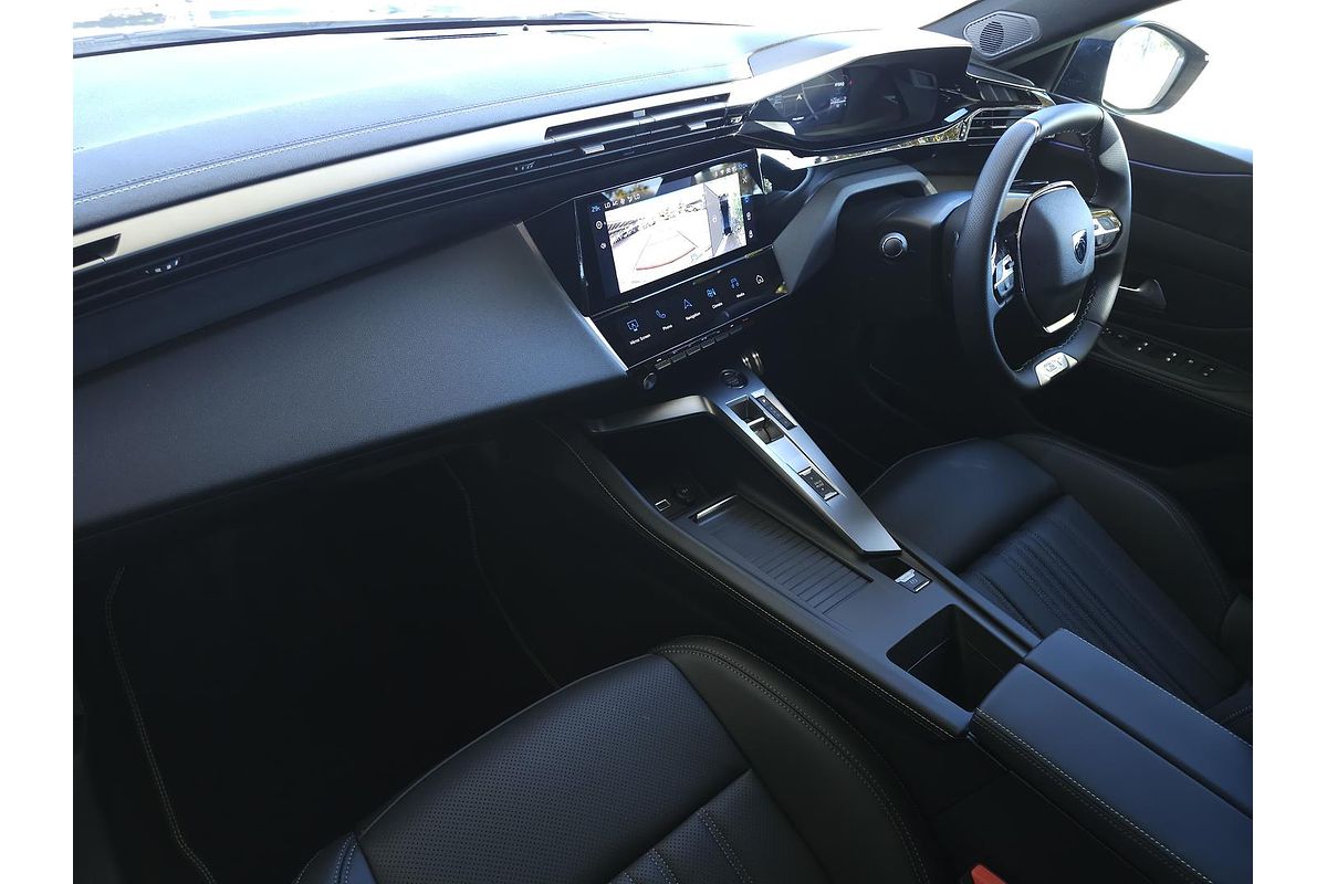2024 Peugeot 408 GT Plug-In Hybrid P54