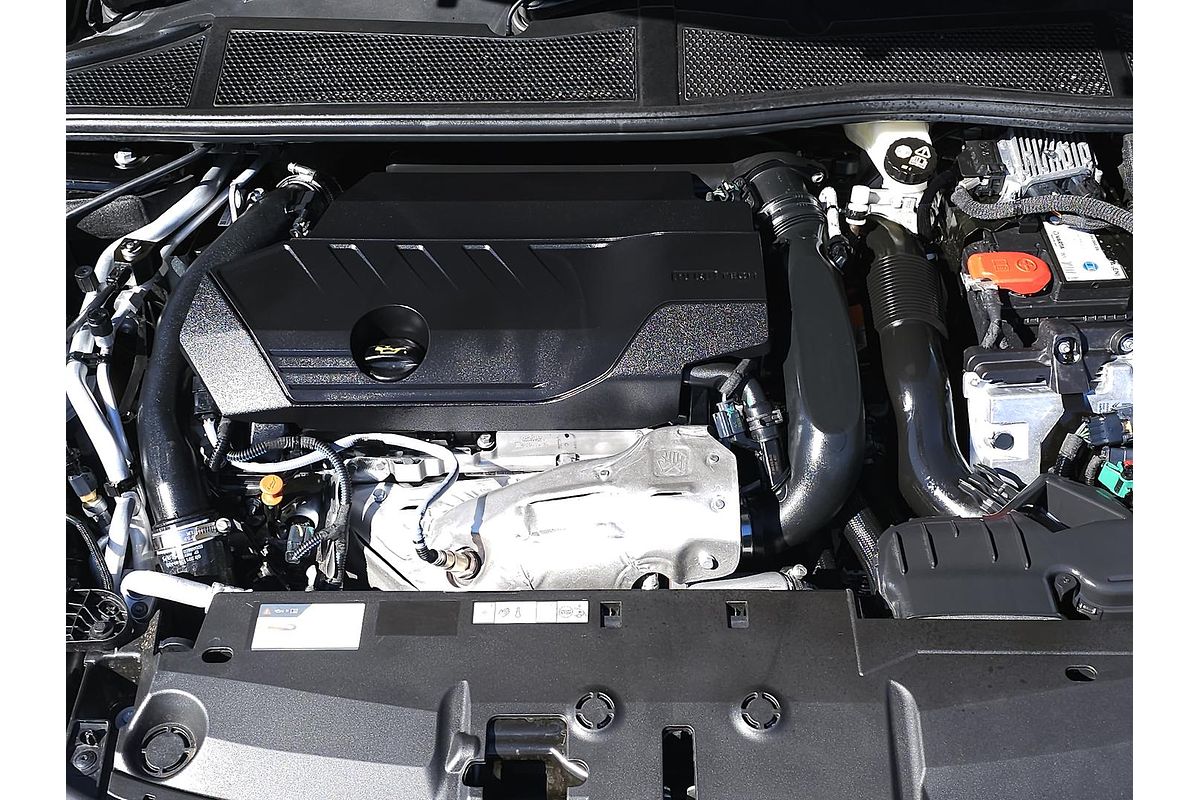 2024 Peugeot 408 GT Plug-In Hybrid P54