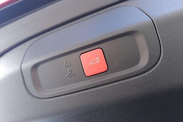2024 Peugeot 408 GT Plug-In Hybrid P54