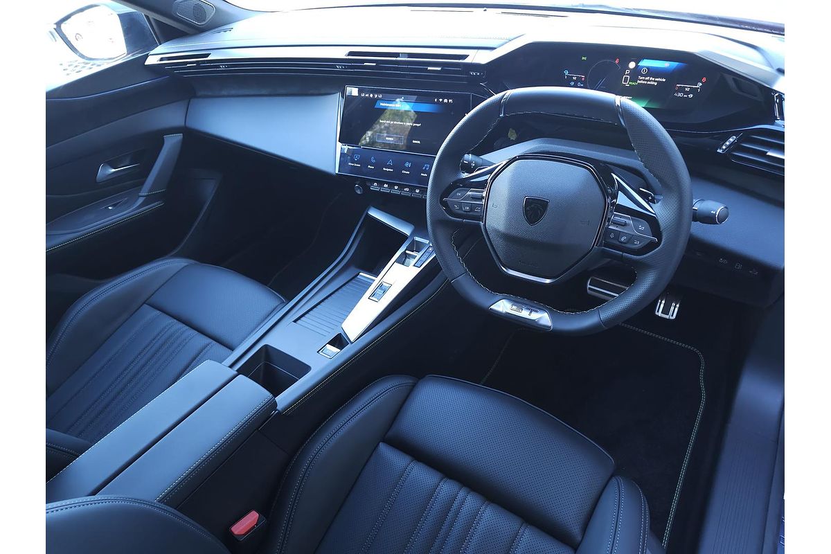 2024 Peugeot 408 GT Plug-In Hybrid P54