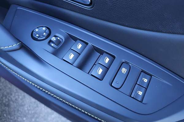 2024 Peugeot 408 GT Plug-In Hybrid P54