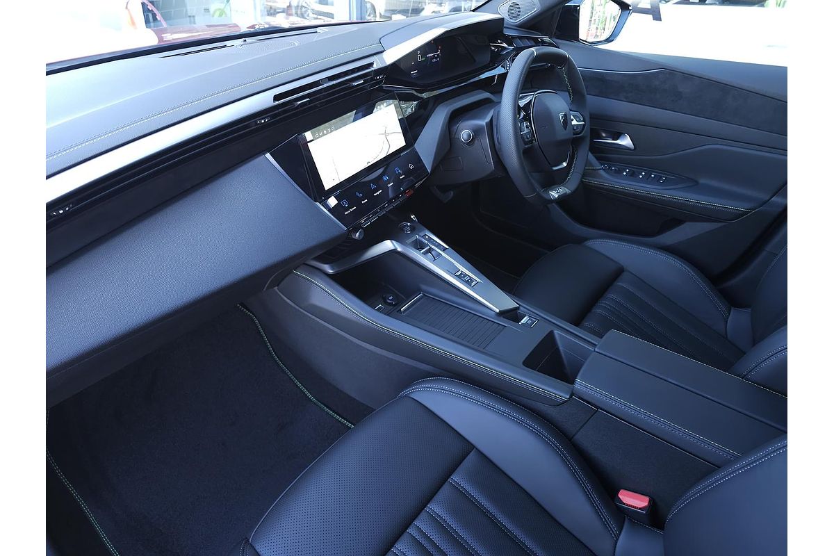 2024 Peugeot 408 GT Plug-In Hybrid P54
