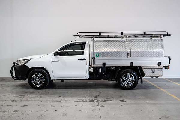 2017 Toyota Hilux Workmate TGN121R Rear Wheel Drive