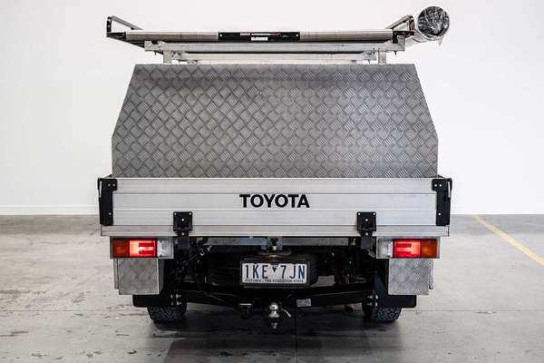 2017 Toyota Hilux Workmate TGN121R Rear Wheel Drive