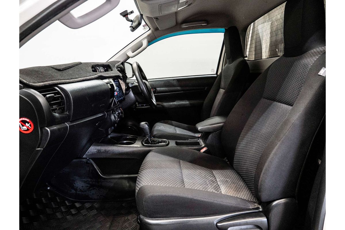 2017 Toyota Hilux Workmate TGN121R Rear Wheel Drive