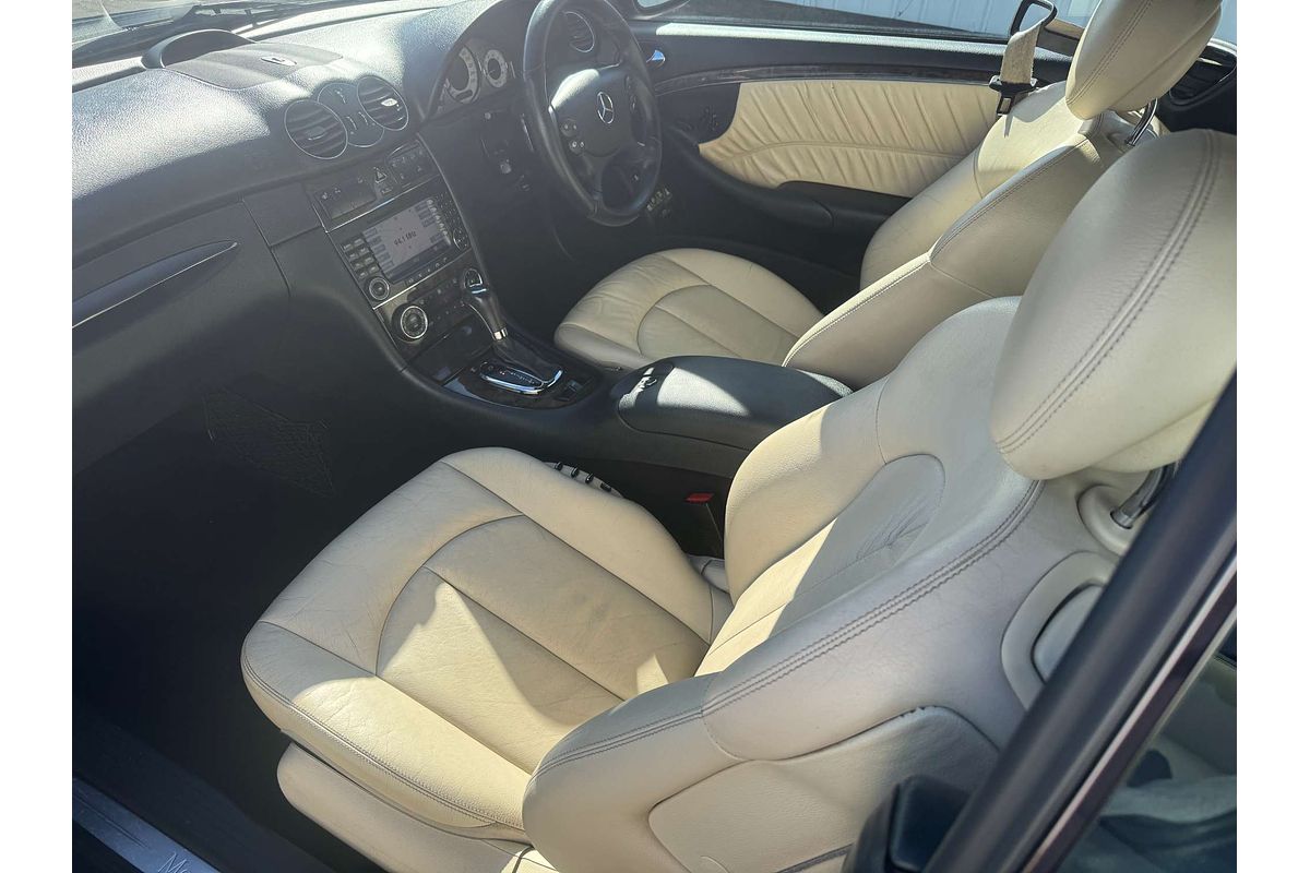 2009 Mercedes-Benz CLK-Class CLK280 Avantgarde A209