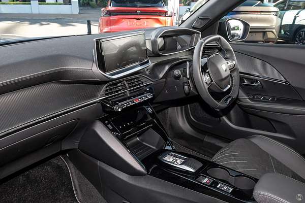 2025 Peugeot 2008 GT Hybrid P24