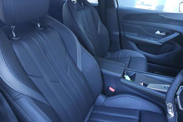 2025 Peugeot 408 GT Premium Hybrid P54