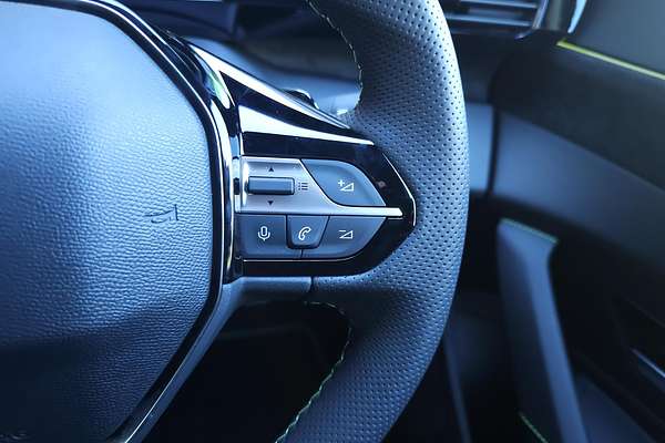 2025 Peugeot 408 GT Premium Hybrid P54