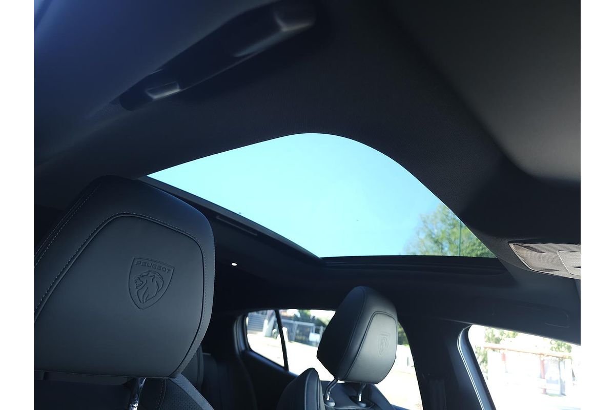 2025 Peugeot 408 GT Premium Hybrid P54