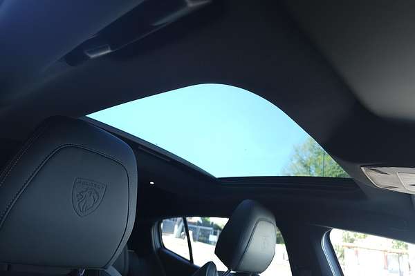 2025 Peugeot 408 GT Premium Hybrid P54