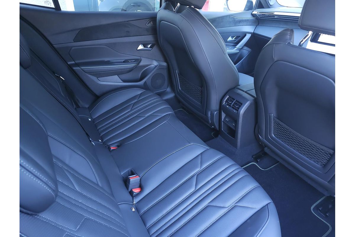 2025 Peugeot 408 GT Premium Hybrid P54