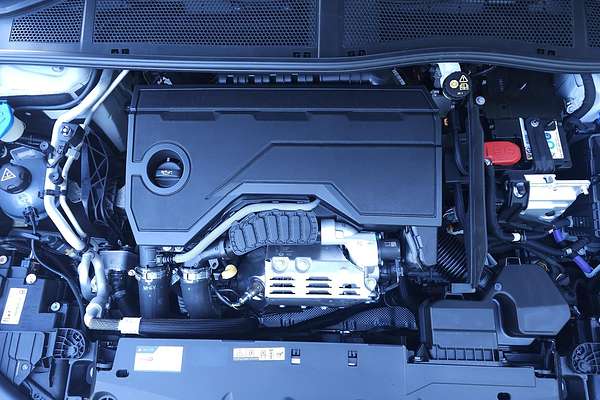 2025 Peugeot 408 GT Premium Hybrid P54