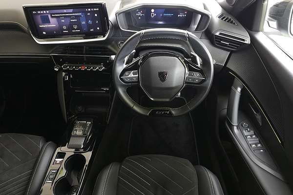 2023 Peugeot 2008 GT P24