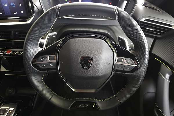 2023 Peugeot 2008 GT P24