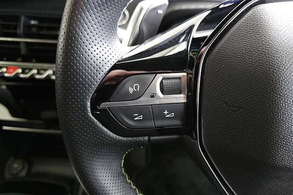 2023 Peugeot 2008 GT P24