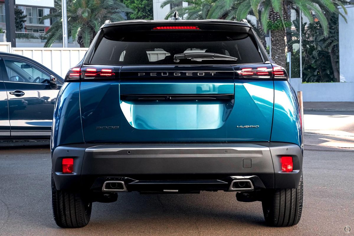 2025 Peugeot 2008 GT Hybrid P24