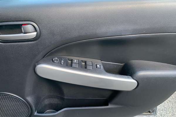 2014 Mazda 2 Neo Sport DE Series 2