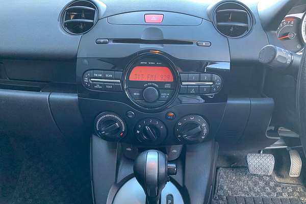 2014 Mazda 2 Neo Sport DE Series 2