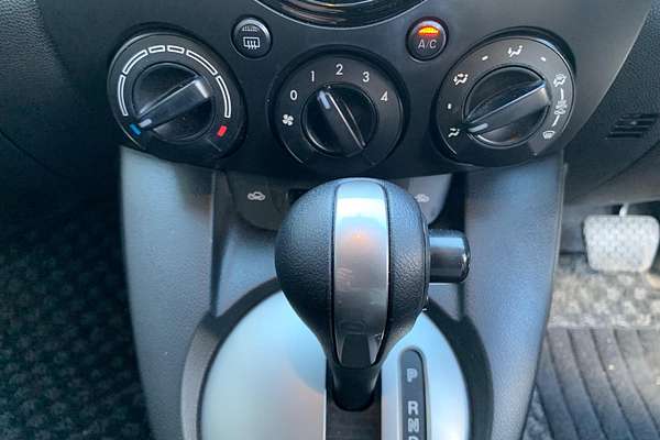 2014 Mazda 2 Neo Sport DE Series 2