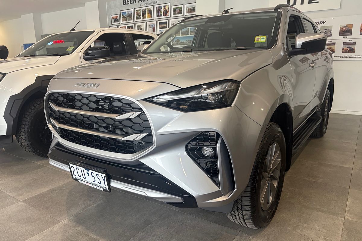 2025 Isuzu MU-X LS-U