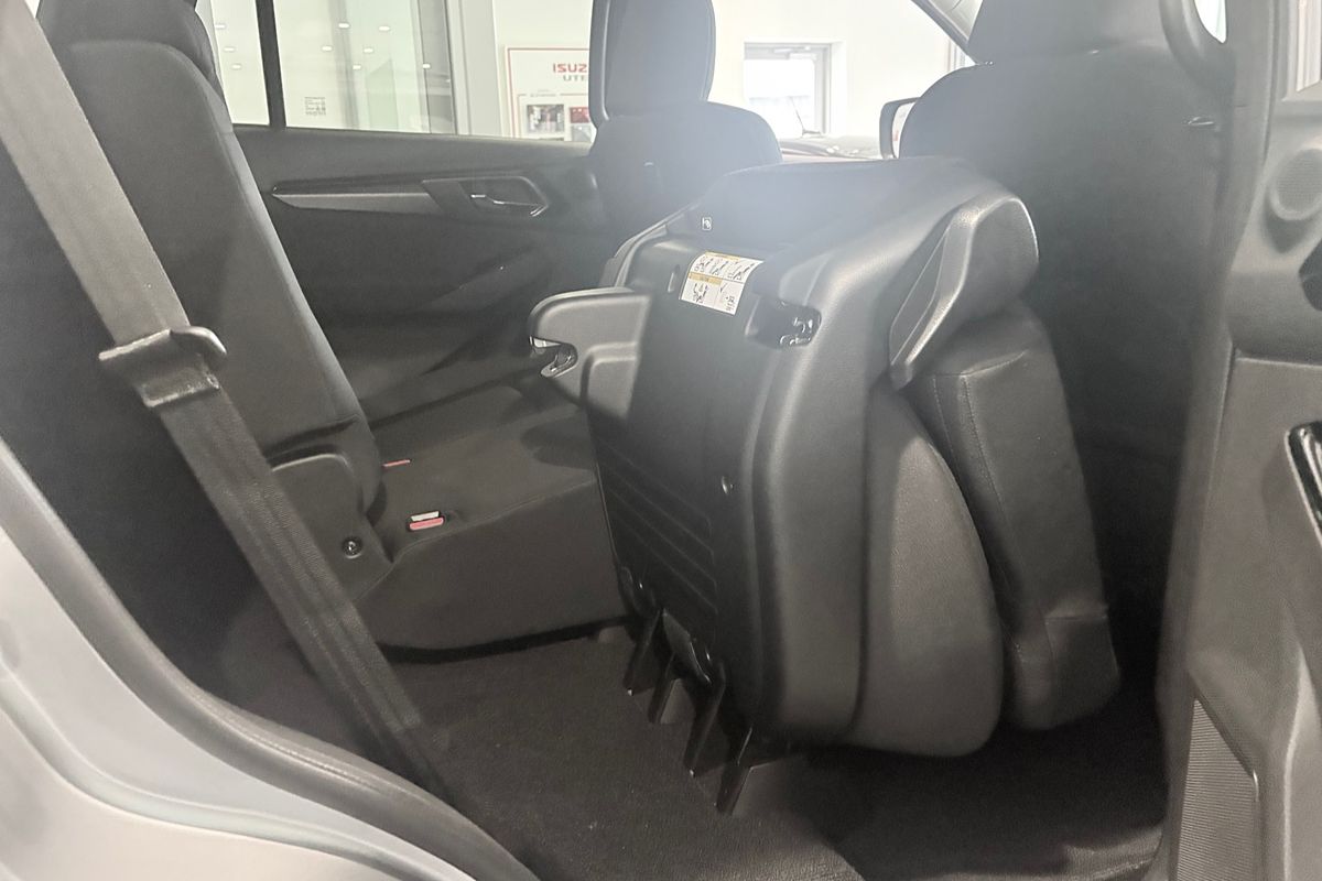 2025 Isuzu MU-X LS-U