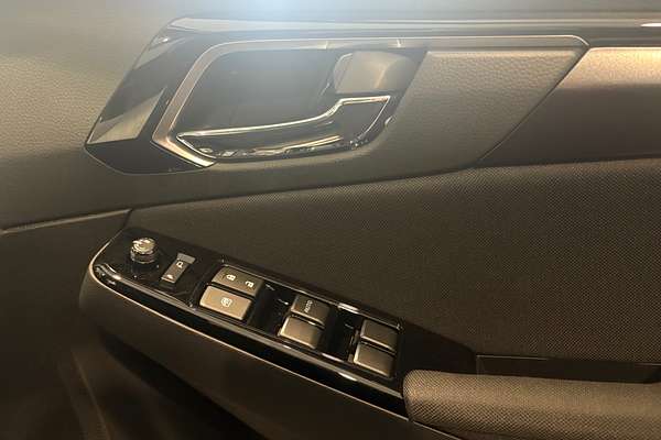 2025 Isuzu MU-X LS-U