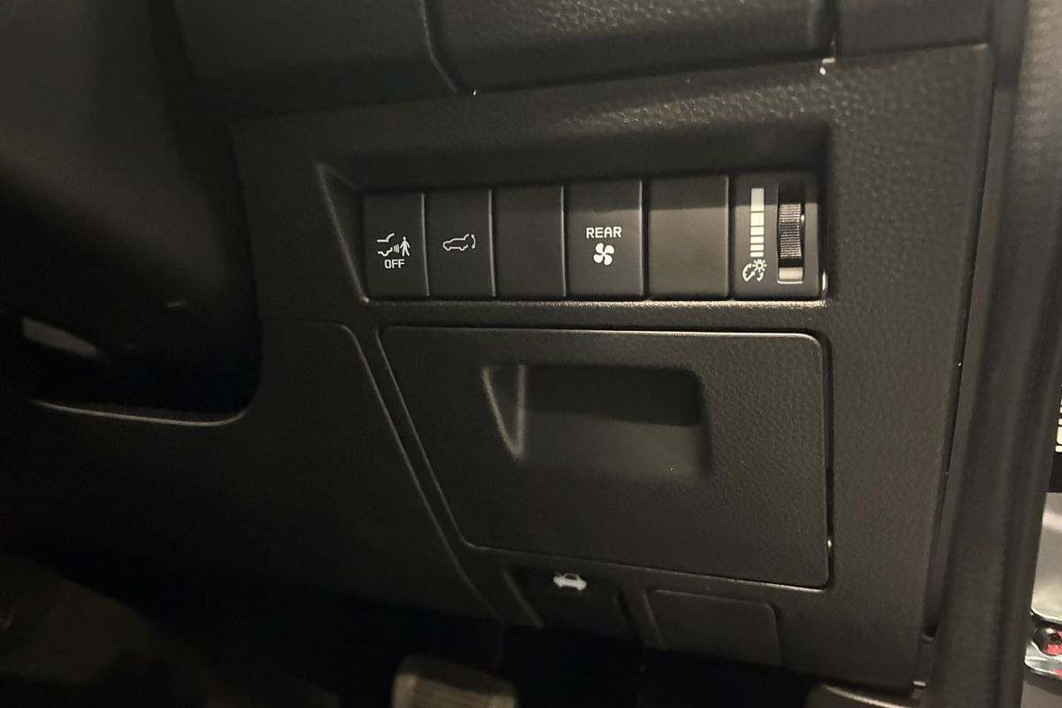 2025 Isuzu MU-X LS-U