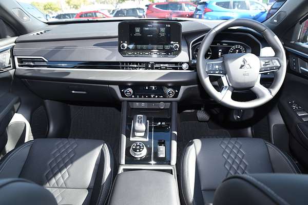 2024 Mitsubishi Outlander PHEV GSR ZM