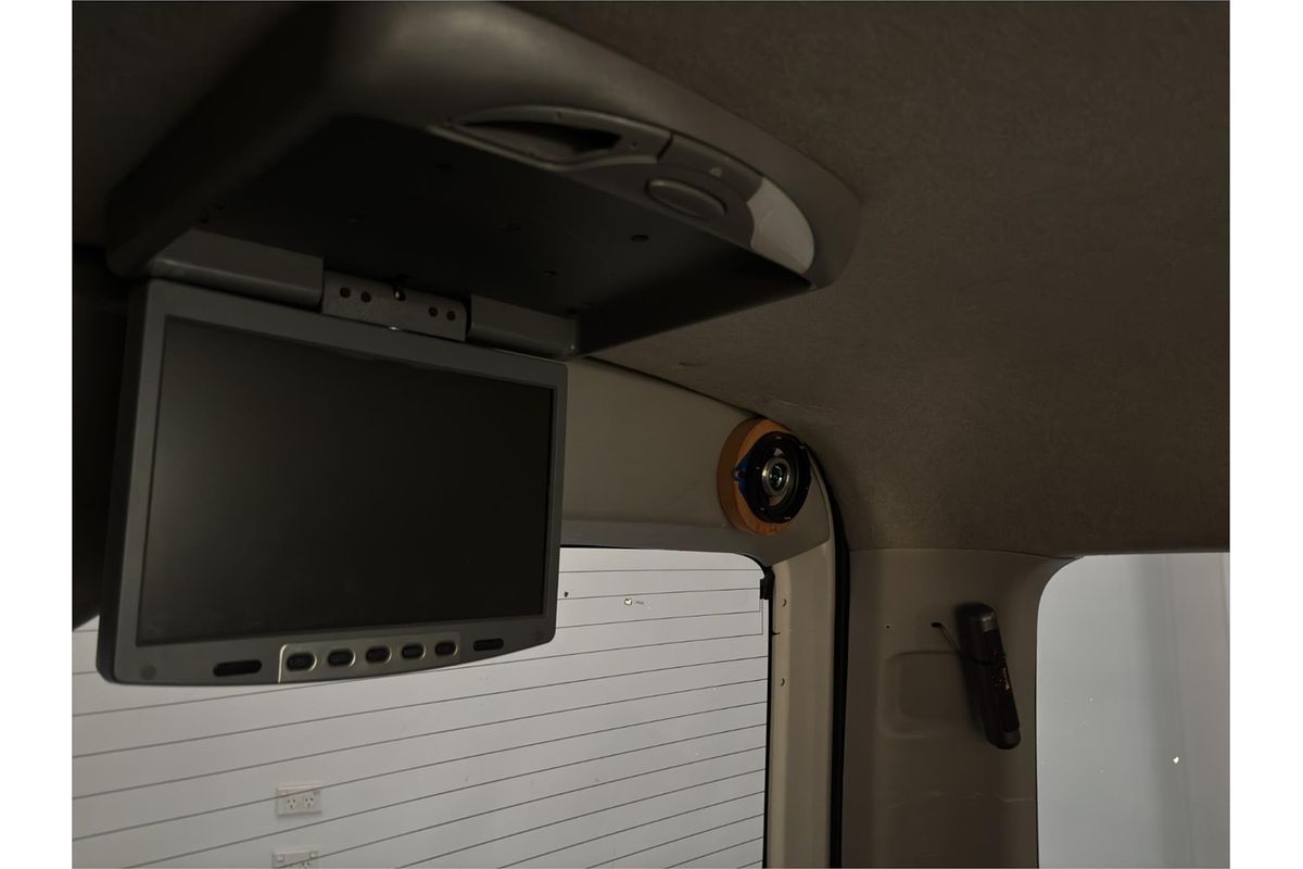 2011 Toyota Hiace Super GL Long 4WD