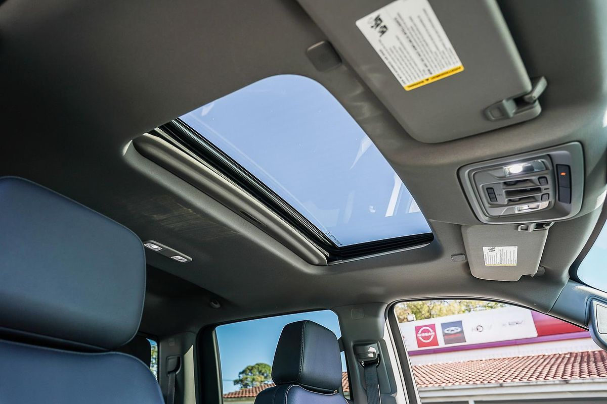 2023 Chevrolet Silverado 1500 LTZ Premium W/Tech Pack T1 4X4