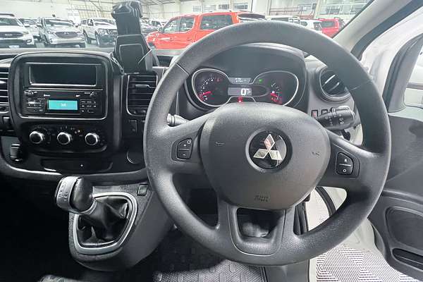 2020 Mitsubishi Express GLX SN SWB