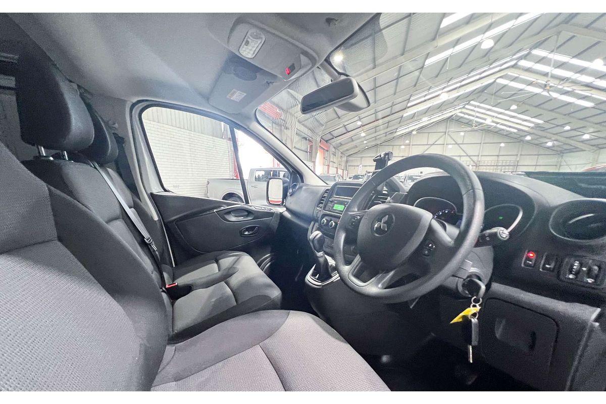 2020 Mitsubishi Express GLX SN SWB