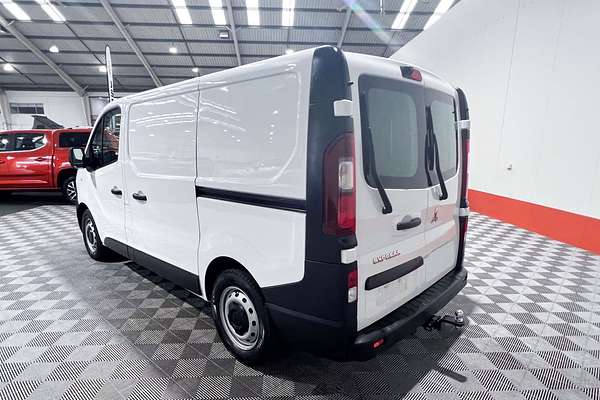 2020 Mitsubishi Express GLX SN SWB