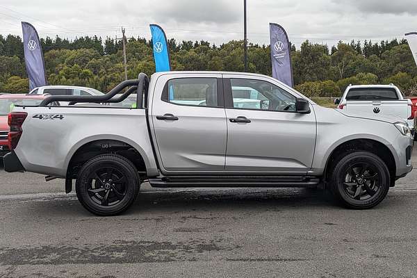 2025 Isuzu D-MAX X-RIDER 4X4