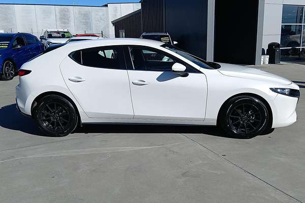 2022 Mazda 3 G20 Pure BP Series