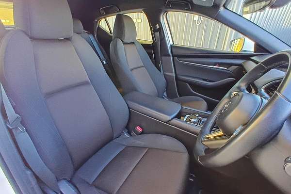 2022 Mazda 3 G20 Pure BP Series