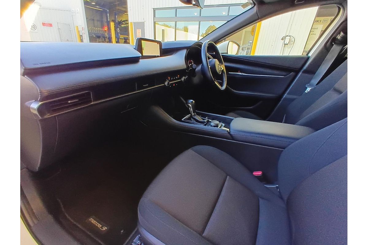 2022 Mazda 3 G20 Pure BP Series