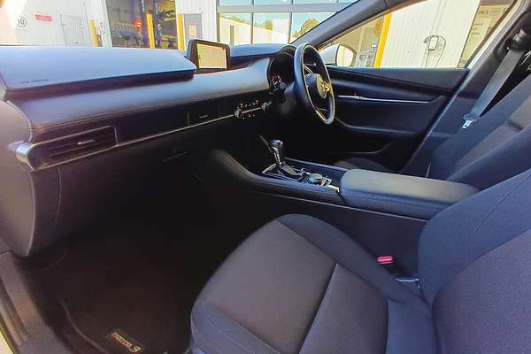 2022 Mazda 3 G20 Pure BP Series