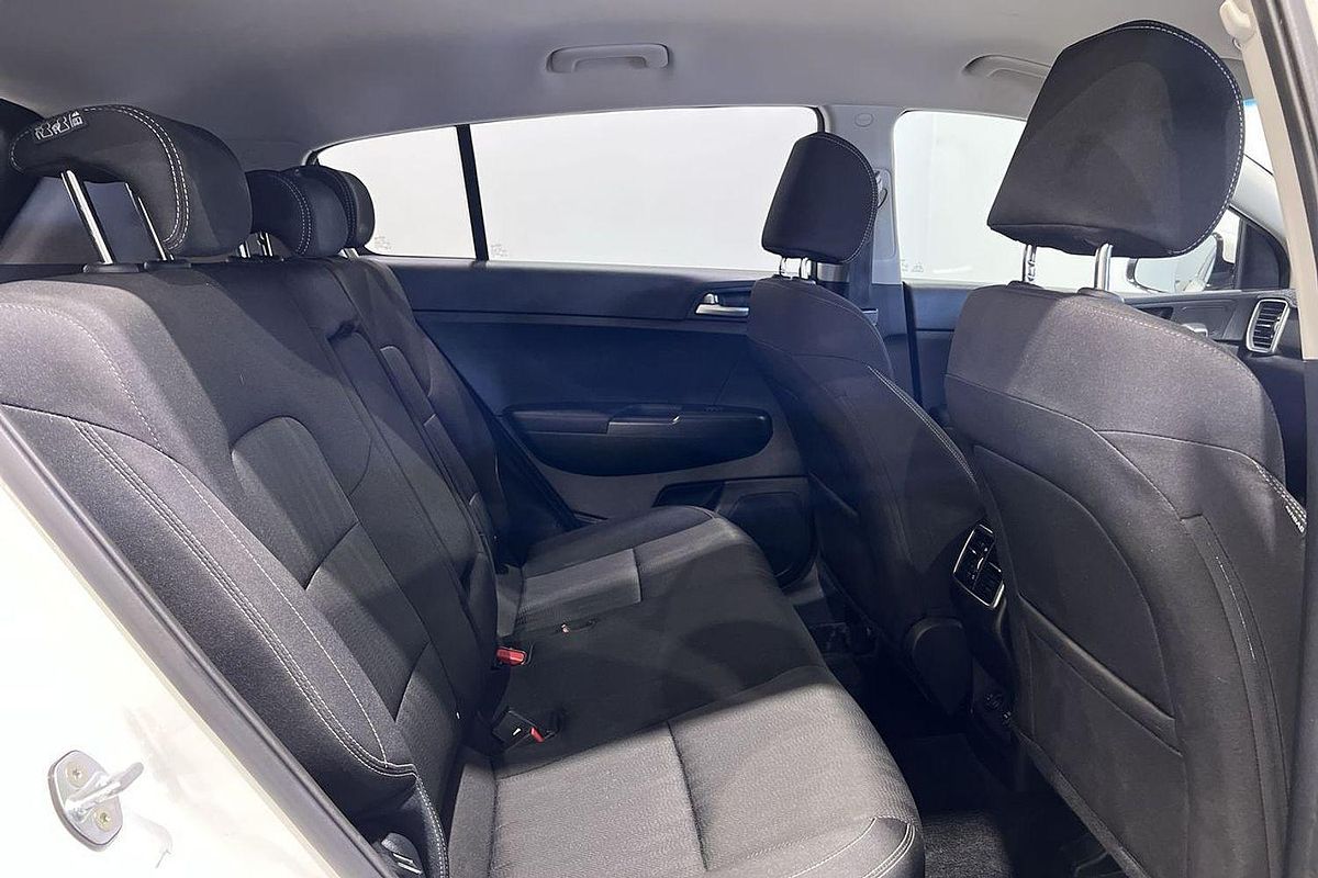 2020 Kia Sportage S QL