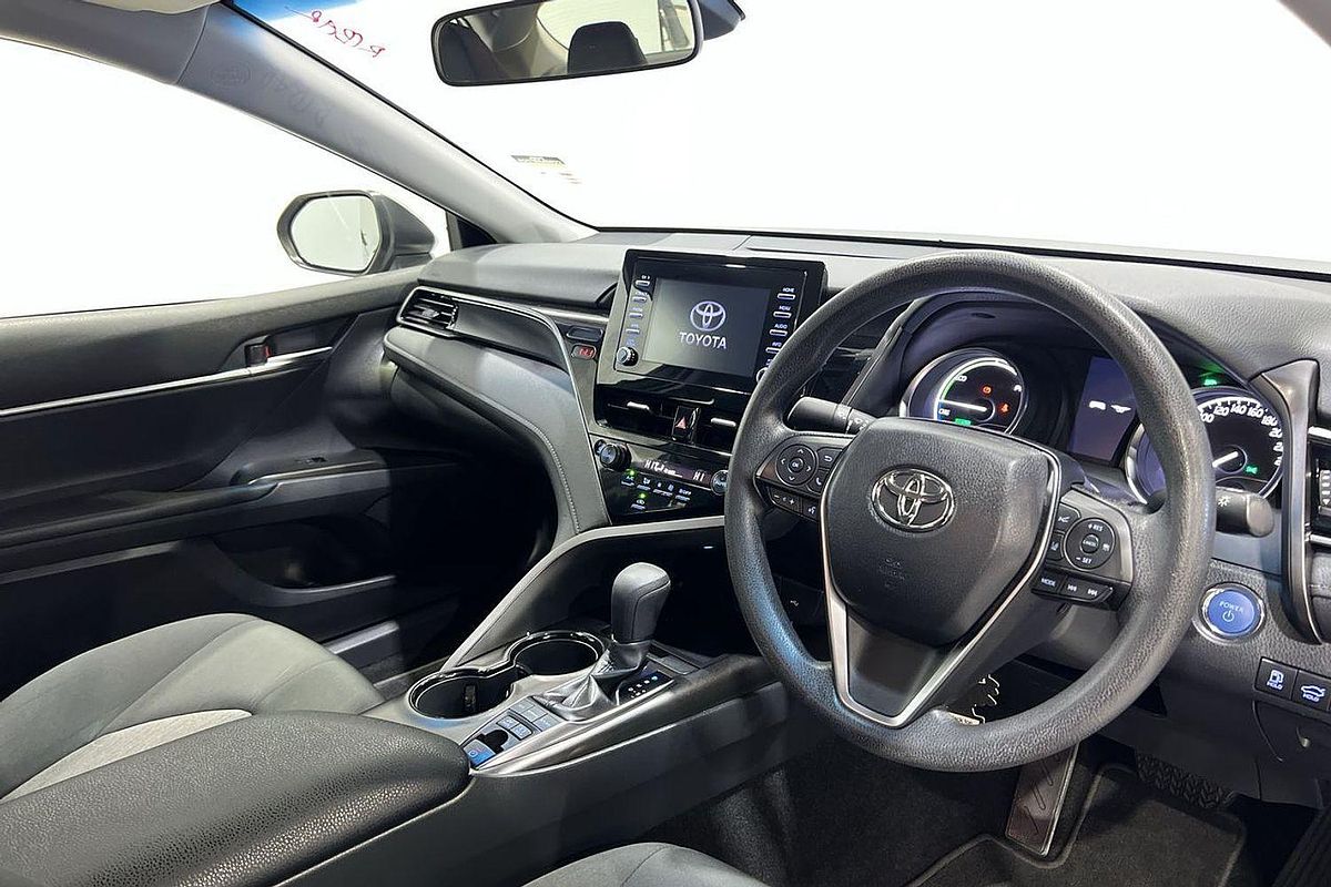 2024 Toyota Camry Ascent AXVH70R