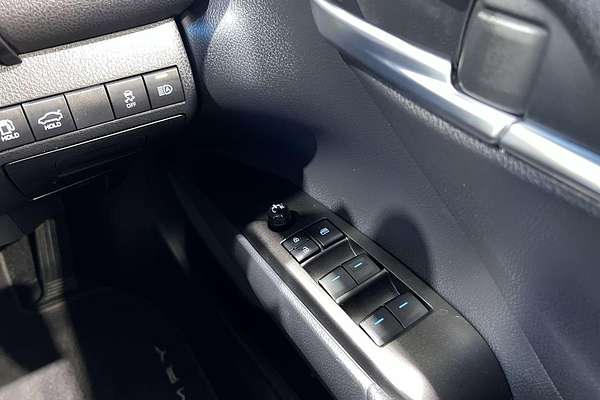 2024 Toyota Camry Ascent AXVH70R